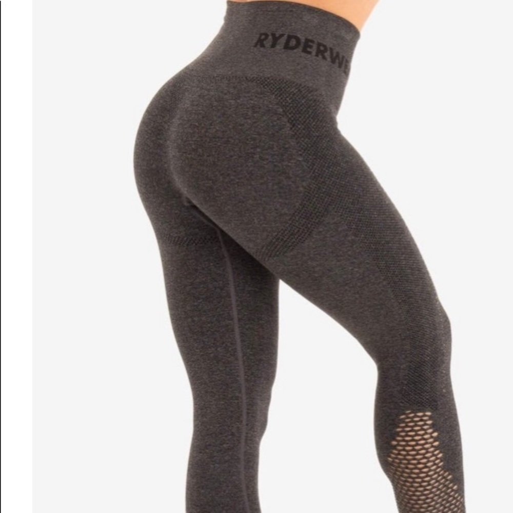 Ryderwear BRAND NEW seamless staples leggings!